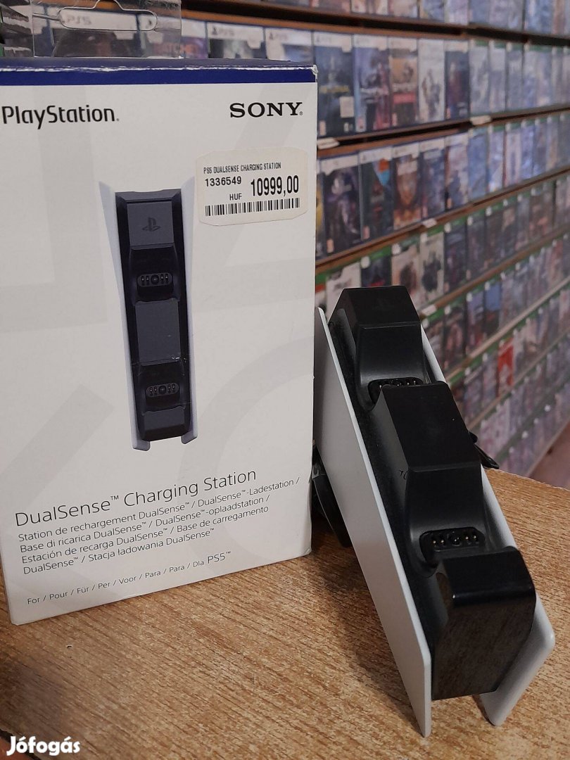 Playstation 5 Ps5 Dualsense Charging Station a Playbox Company-tól