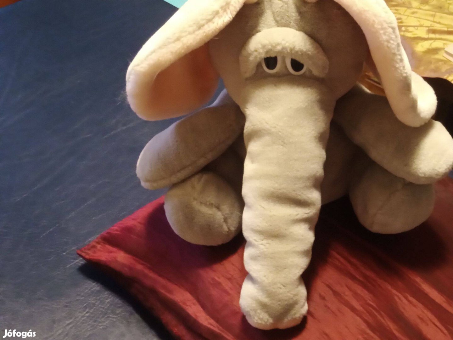 Plüss elefánt 8000ft óbuda személyesen óbudán lakcimemen