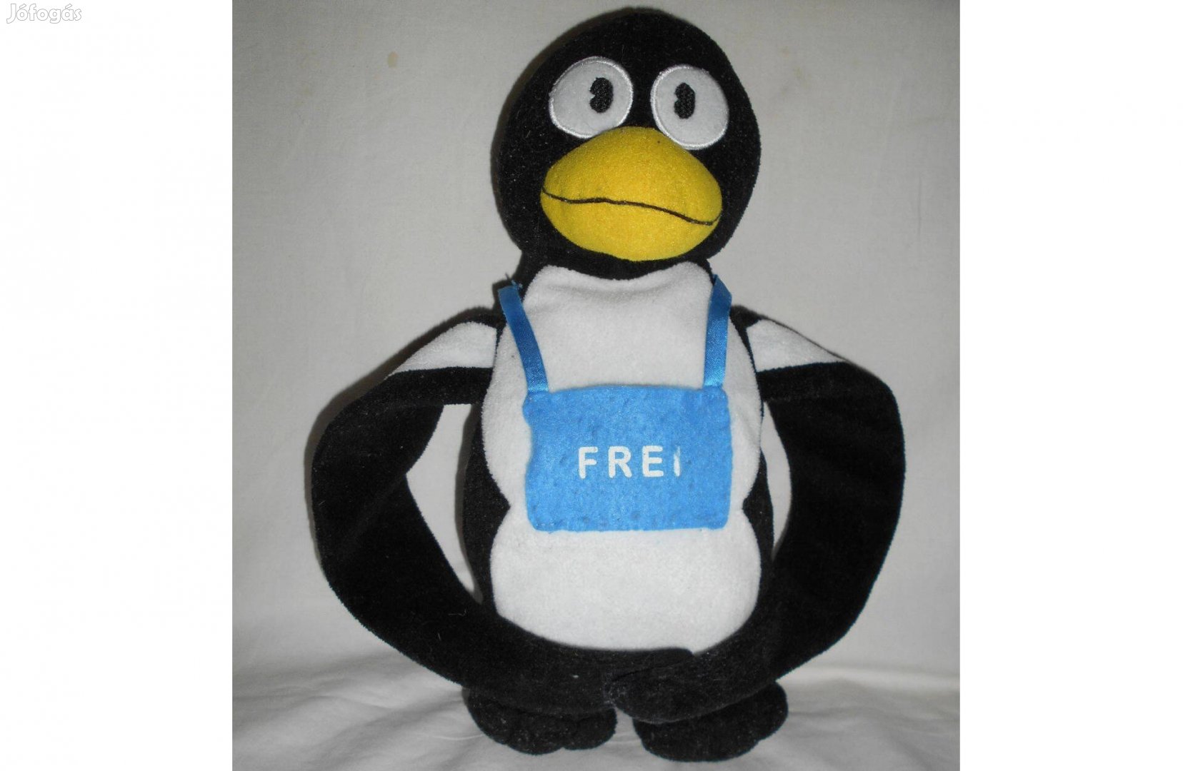 Plüss pingvin, "szabad" és "foglalt" fogalmakra tanít