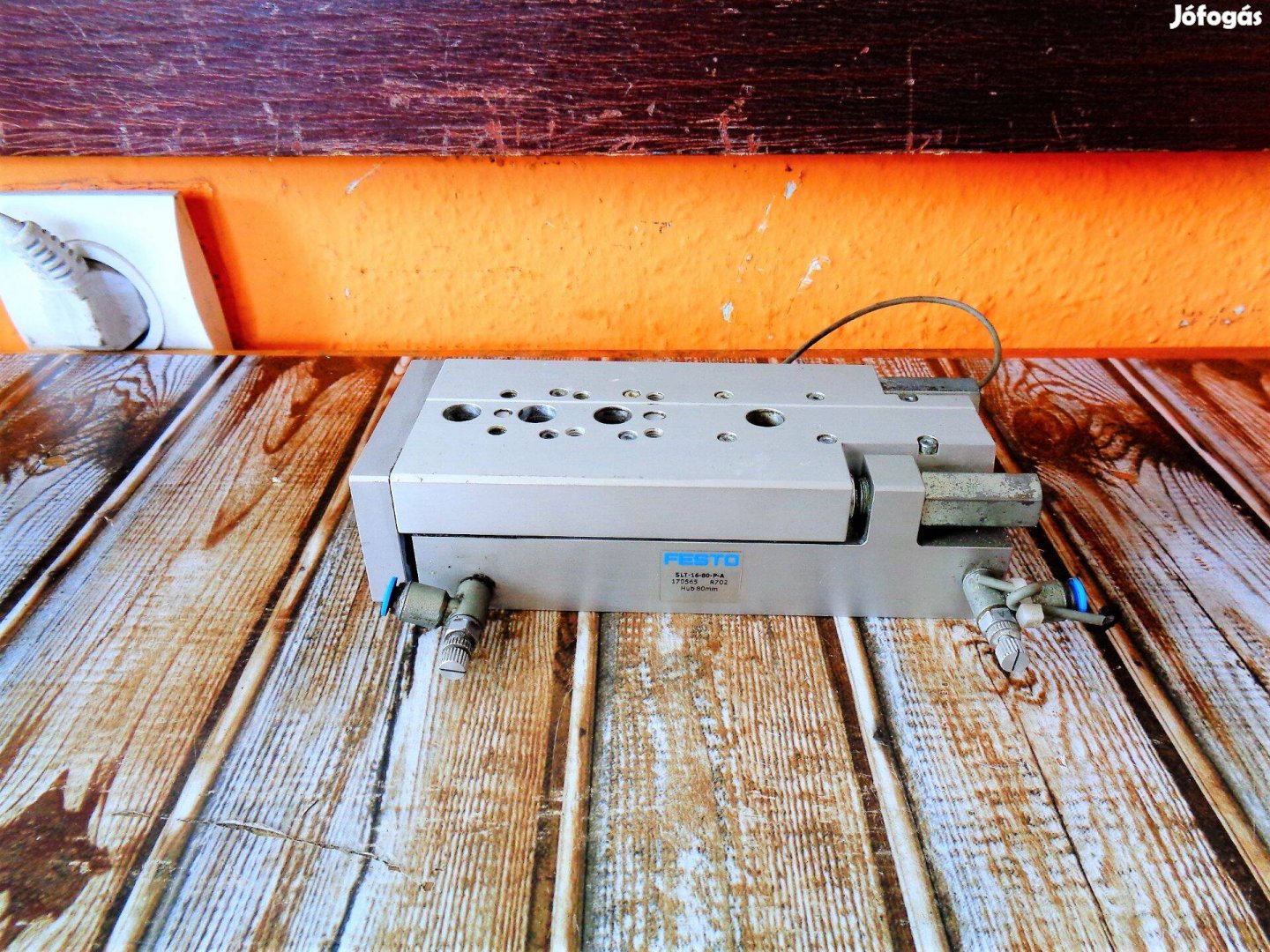 Pneumatikus csúszó asztal lineáris mozgatás mini szán