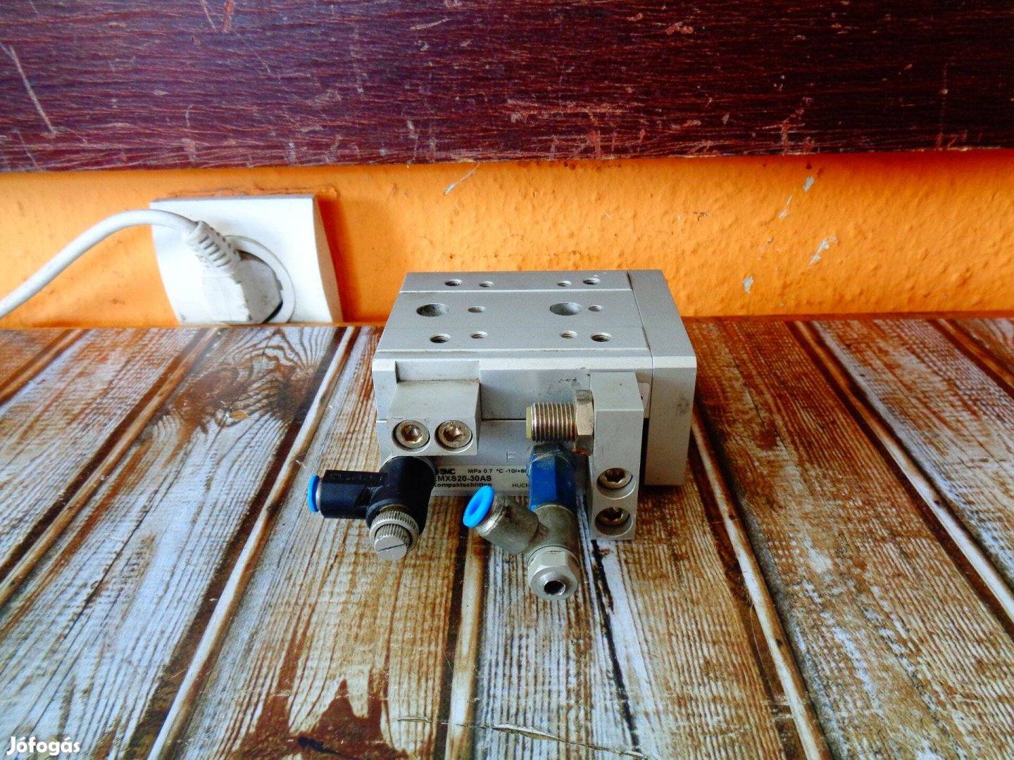 Pneumatikus csúszó asztal lineáris mozgatás szán egység 6386