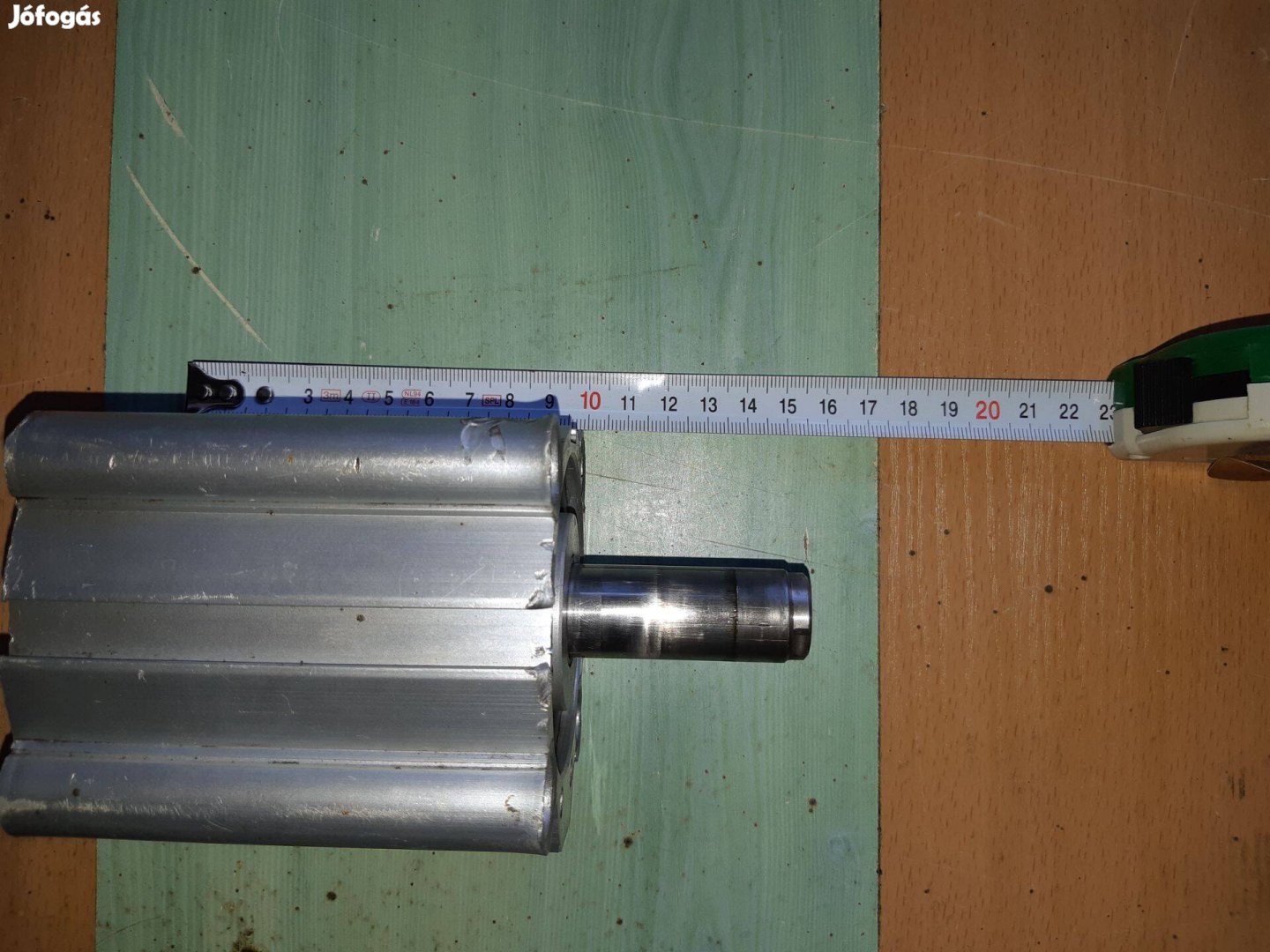 Pneumatikus munkahenger /331