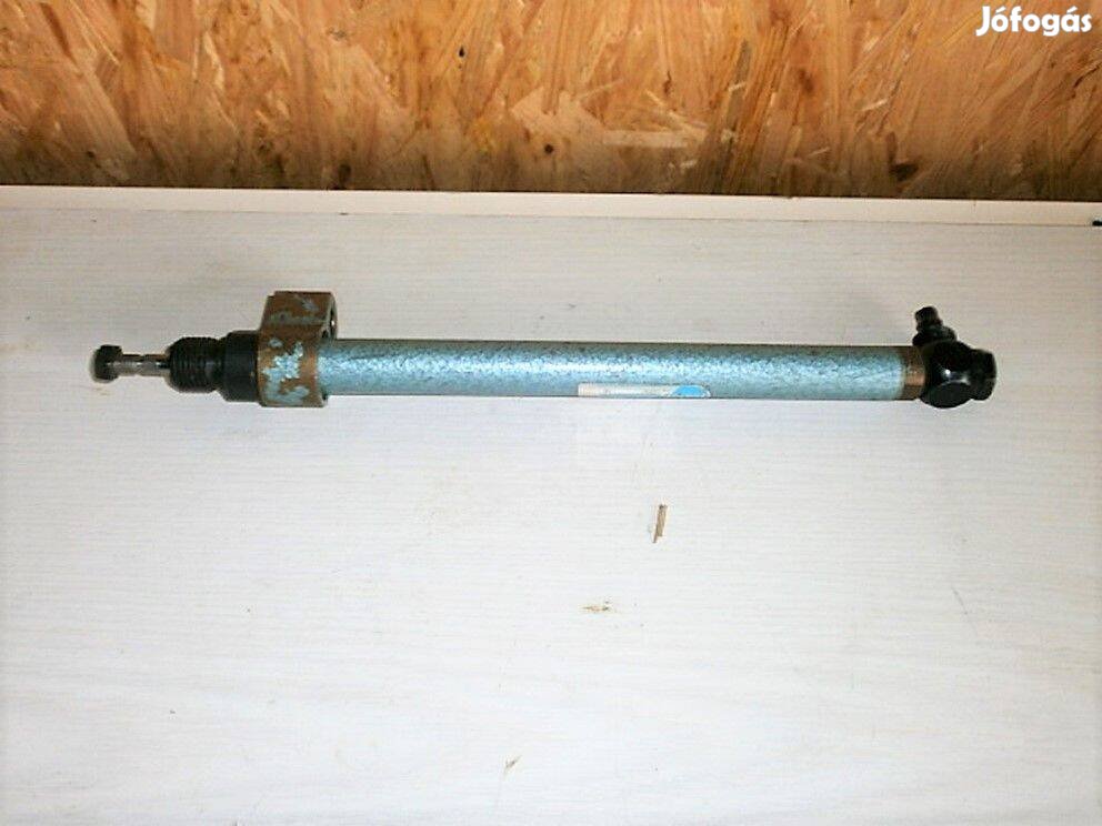 Pneumatikus munkahenger léghenger Festo ( 2096)
