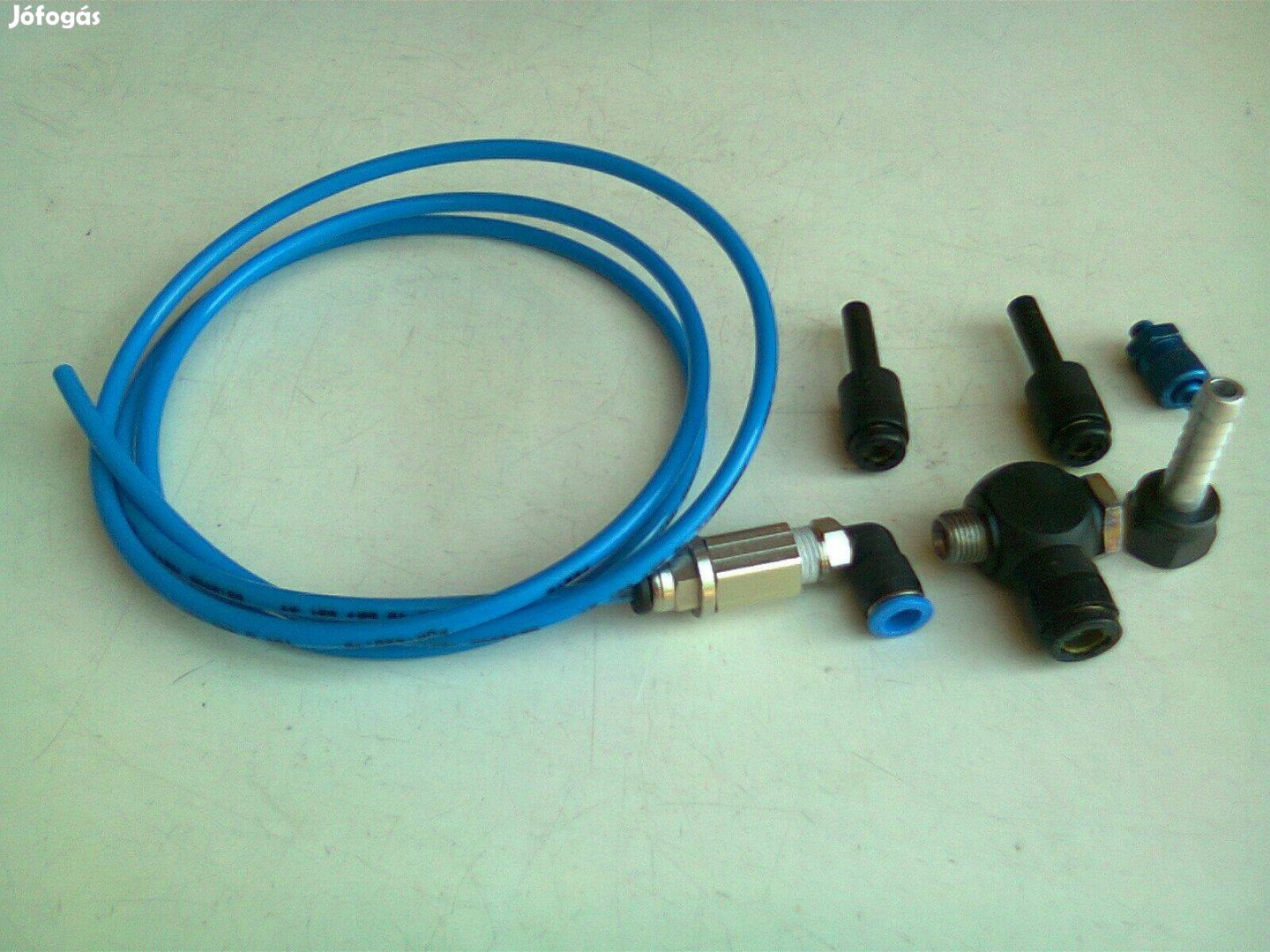 Pneumatikus szerelvények