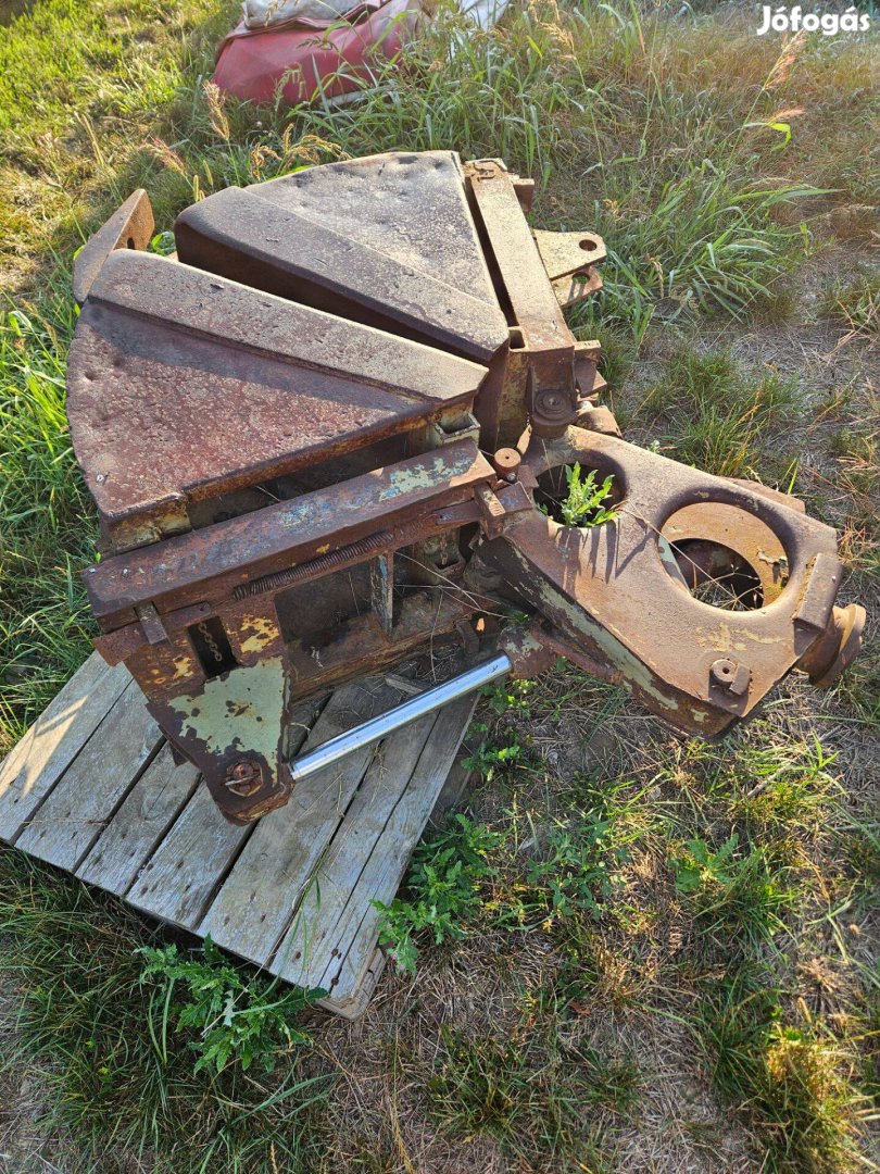 Poclain csipkadö kanál