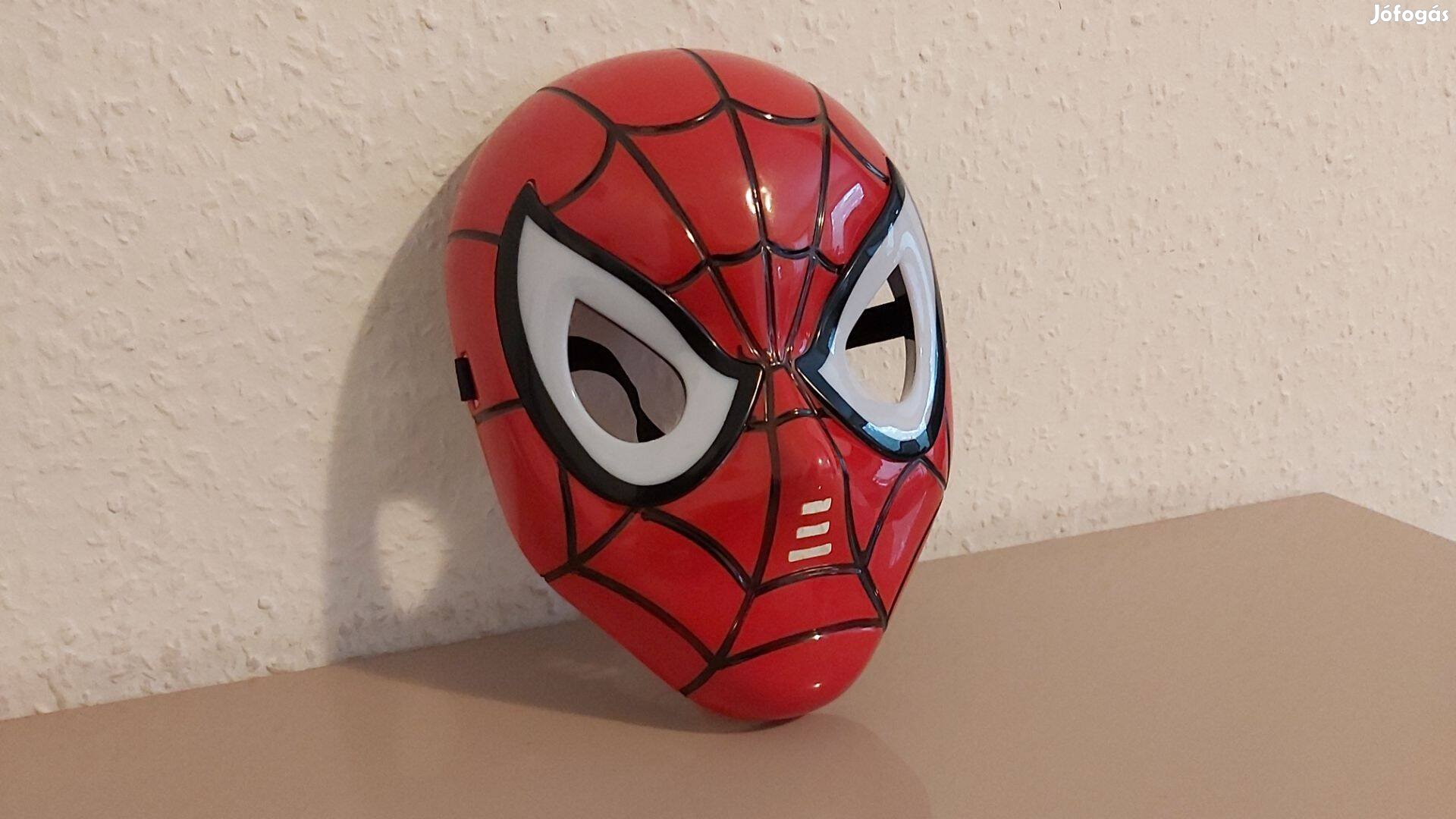 Pókember Spiderman farsangi maszk világítós Új készleten