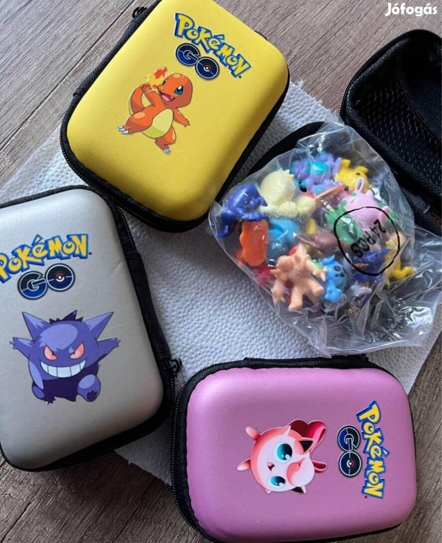Pokemon 24 random figura tartókával