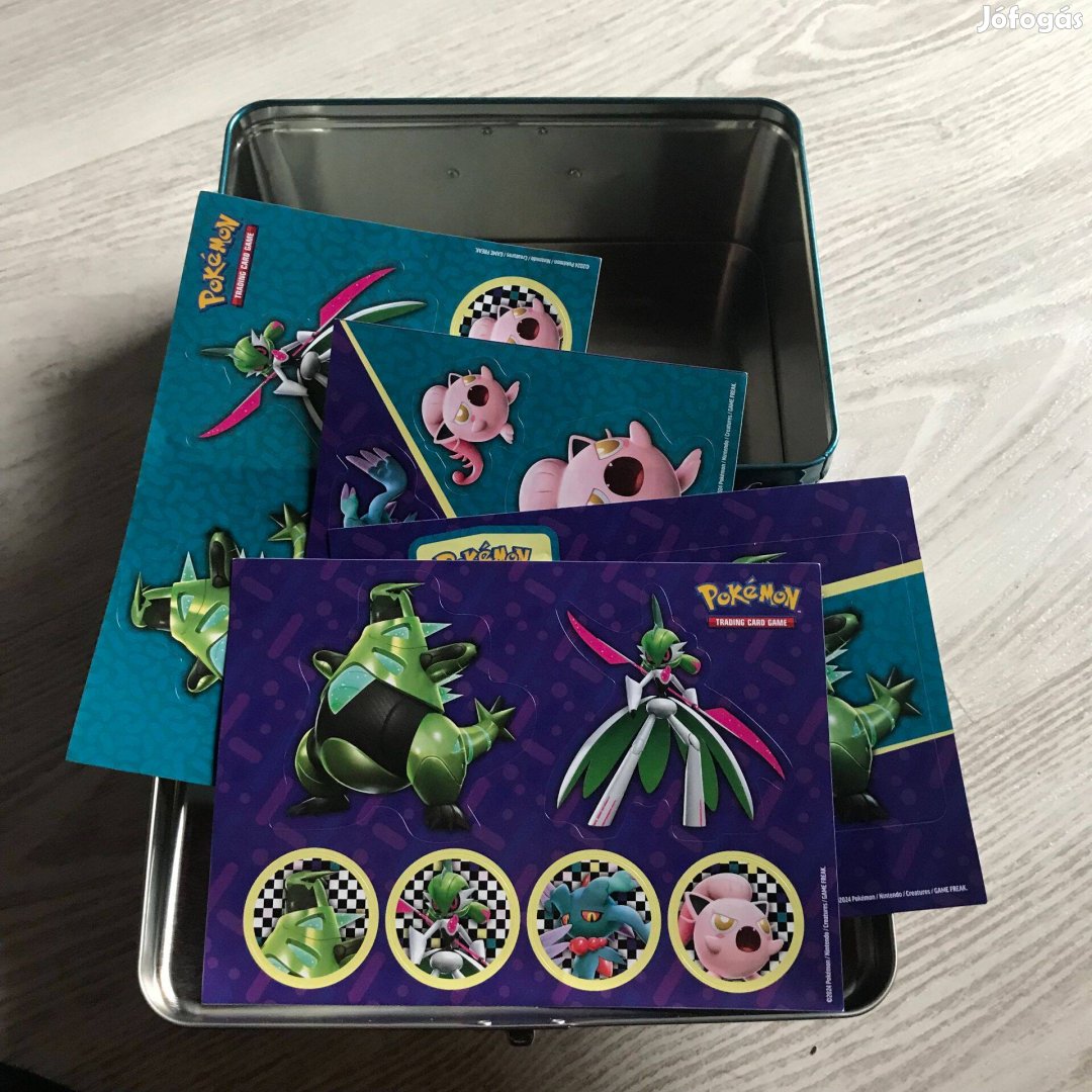 Pokémon TCG 2024 Chest