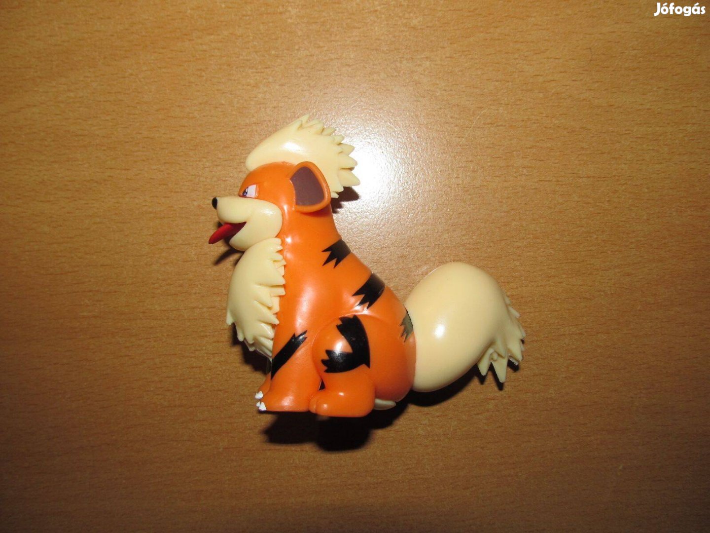 Pokemon figura Growlithe, 8cm