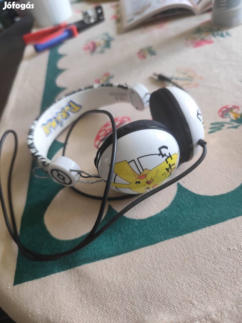 Pokémon fülhalgató