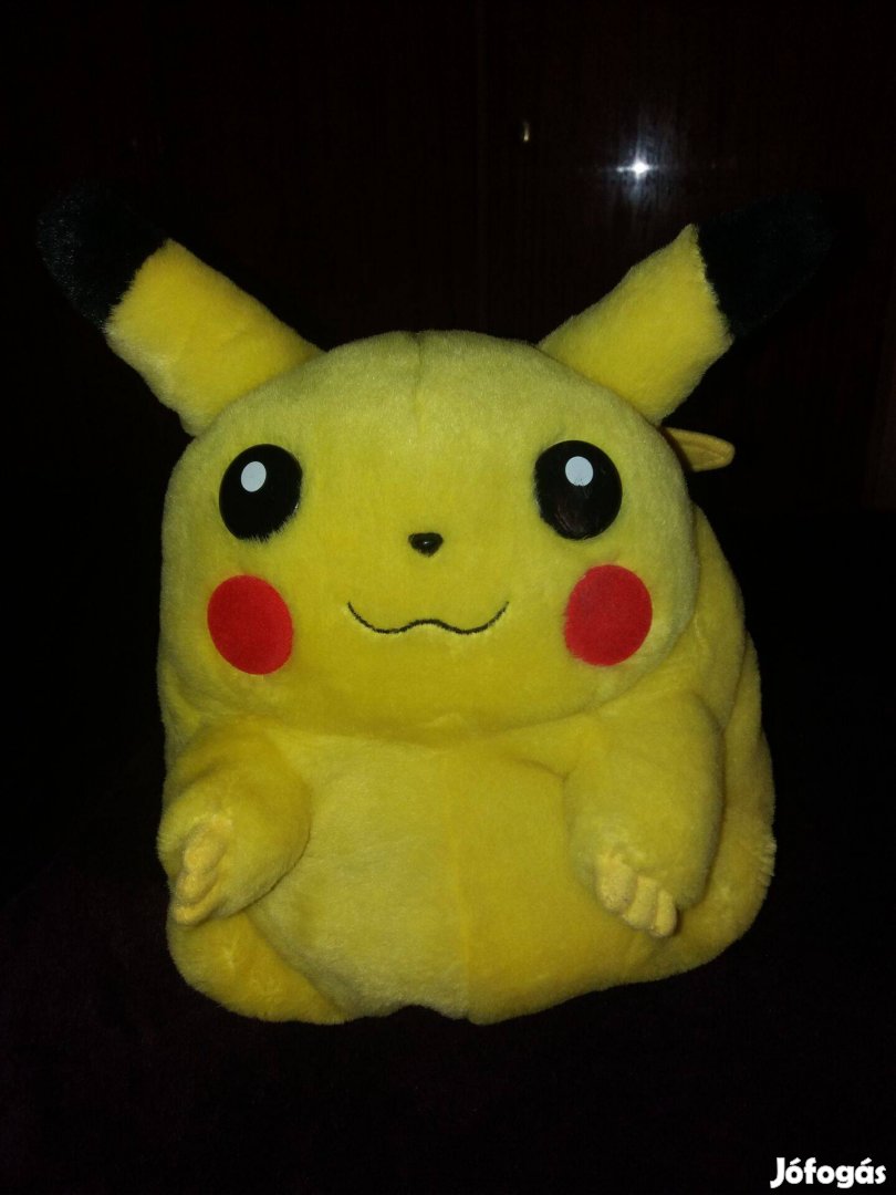 Pokémon plüss Picachu