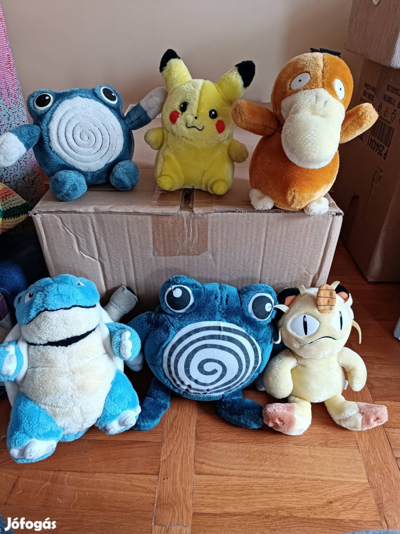 Pokemon plüss figura eladó