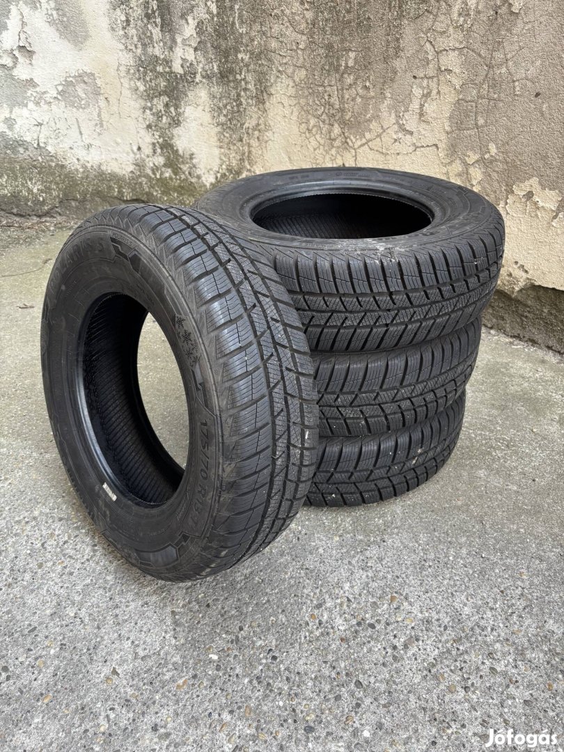 Polaris 5 téligumi szett