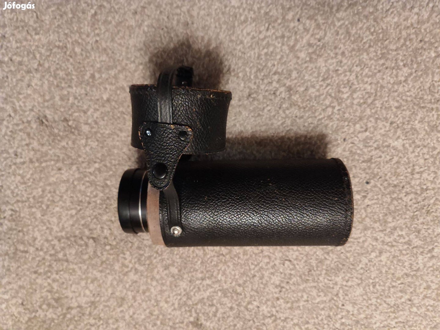 Polaris lencse hordtokjában