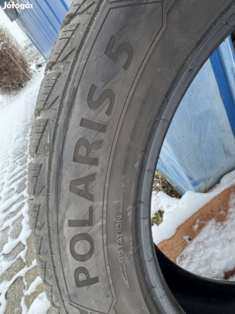 Polaris téligumi 2355518