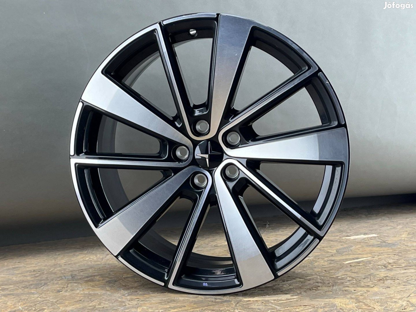 Polestar II. Volvo eredeti 19" alufelni felni szett eladó - kétszéles
