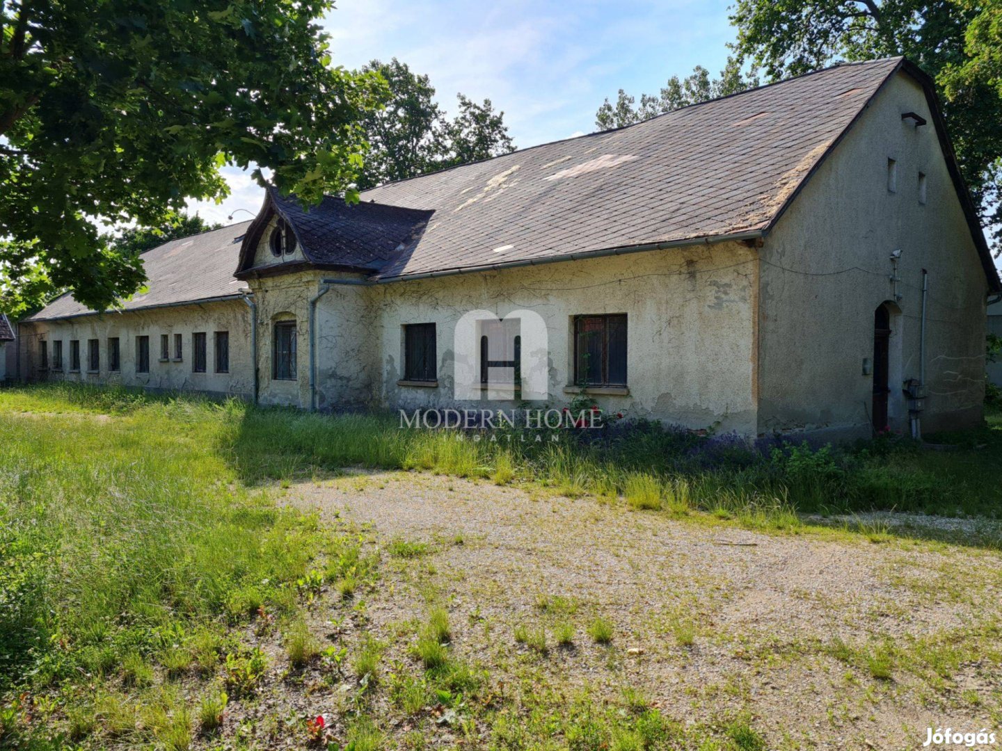 Polgárdiban ingatlan eladó! Befektetők, vállalkozók figyelem! MH768