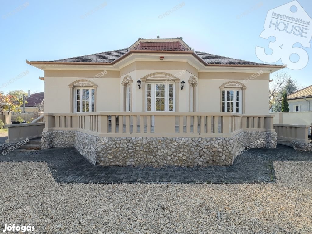 Polgári Villa presztizs értékkel bíró frekventált helyen