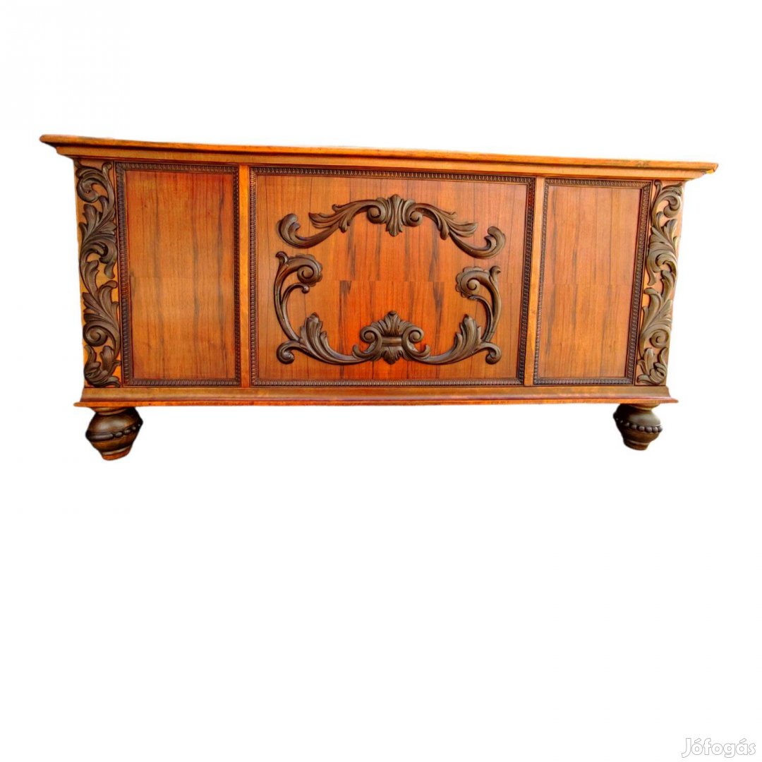 Polgári íróasztal