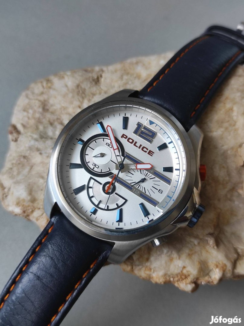 Police Chronograph Acéltokos Quartz karóra