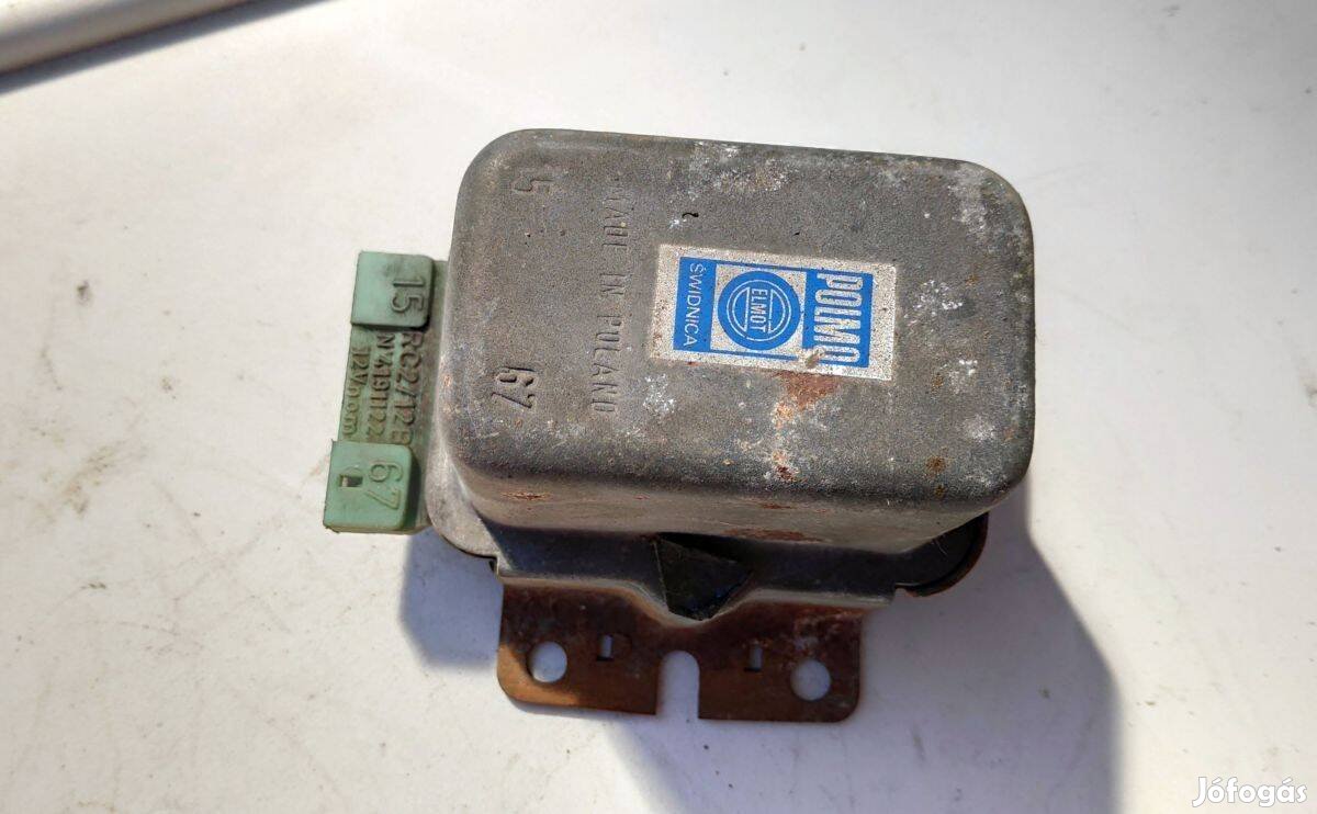 Polski Fiat 125p Feszültségszabályzó 12V (RC2712B) teszteletlen