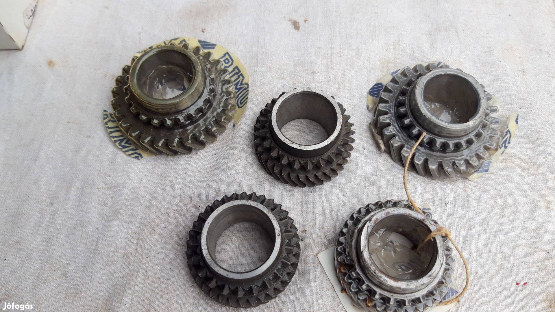 Polski Fiat 126 fogaskerekek a sebváltóba gyári új db