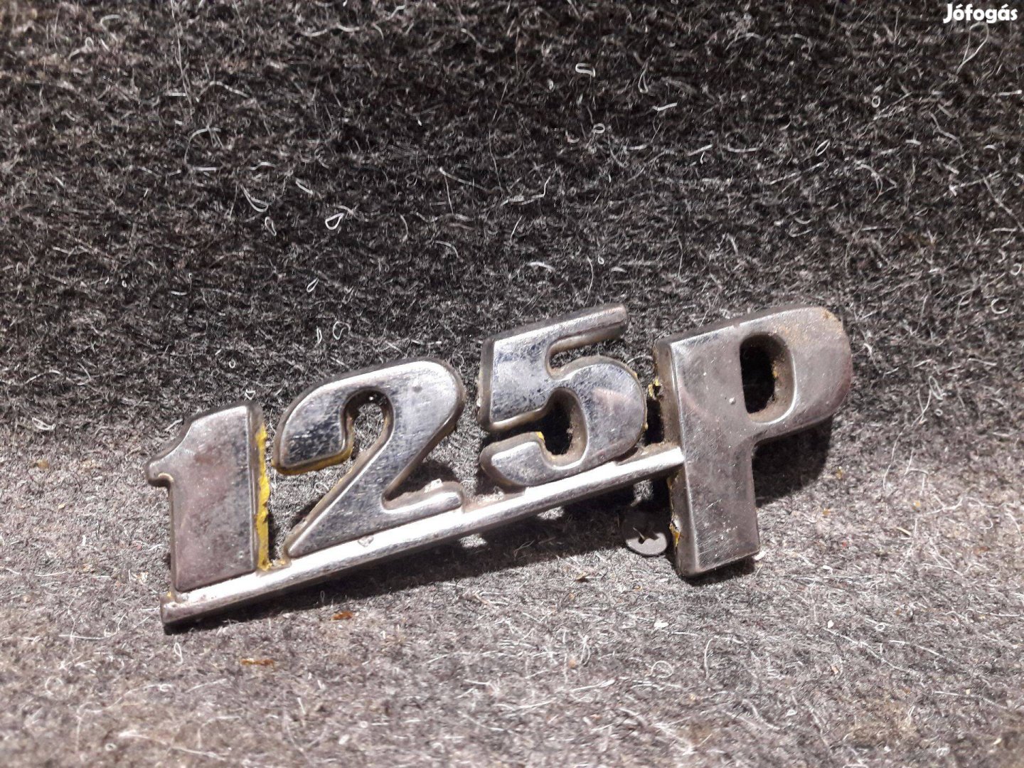 Polski Fiat gyári 125p felirat