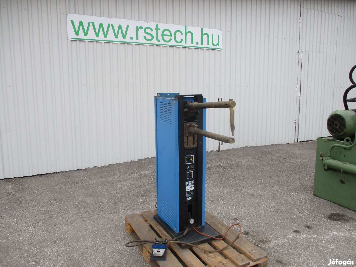 Ponthegesztő 25 KVA 3412