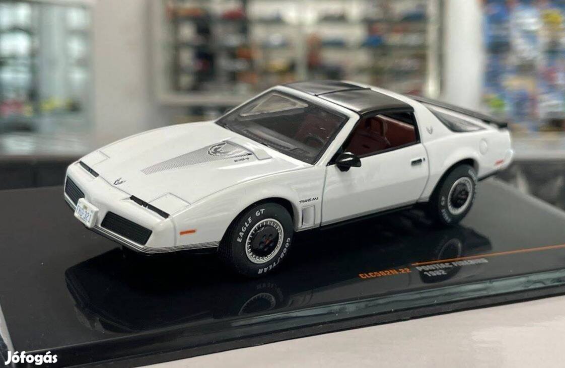 Pontiac Firebird 1982 1:43 1/43 Ixo