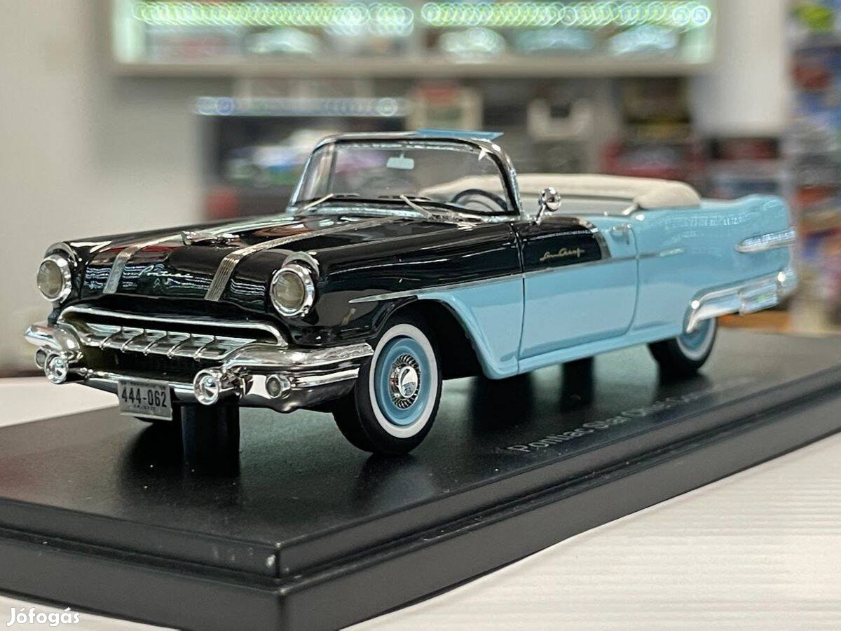 Pontiac Star Chief Convertible 1956 1:43 NEO resin