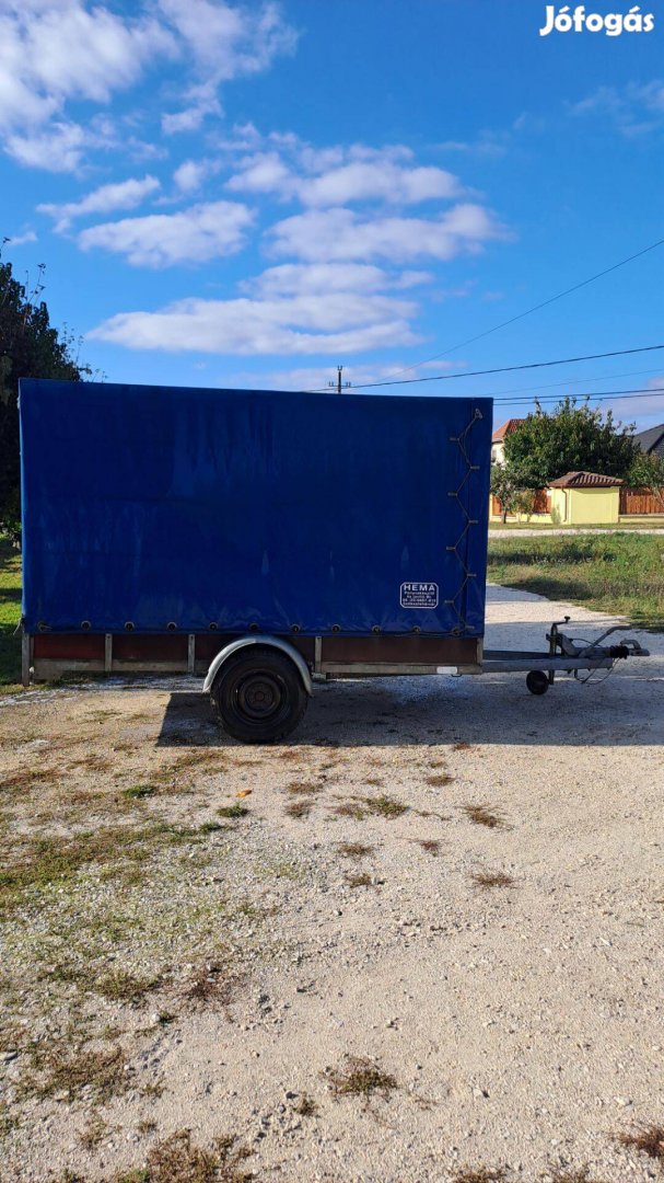 Ponyvás utánfutó Knott-Németh raktér 8m3 750kg-ra vizsgáztatva