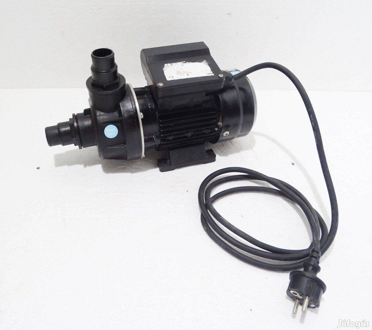 Pool Pump medence vízforgató szivattyú 8 m3/óra 250 Watt