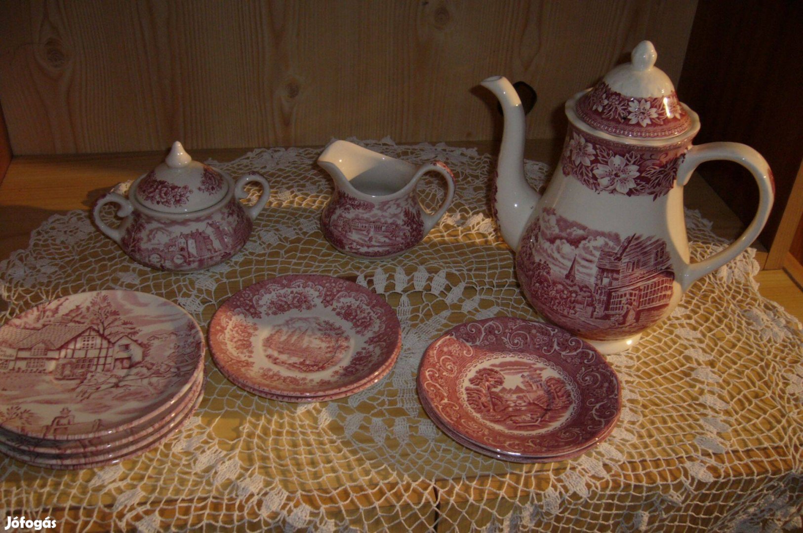 Porcelán Willeroy Boch, Royal Tudor Ware eladó