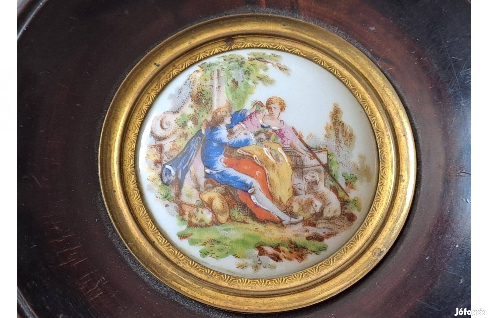 Porcelán betétes falidísz