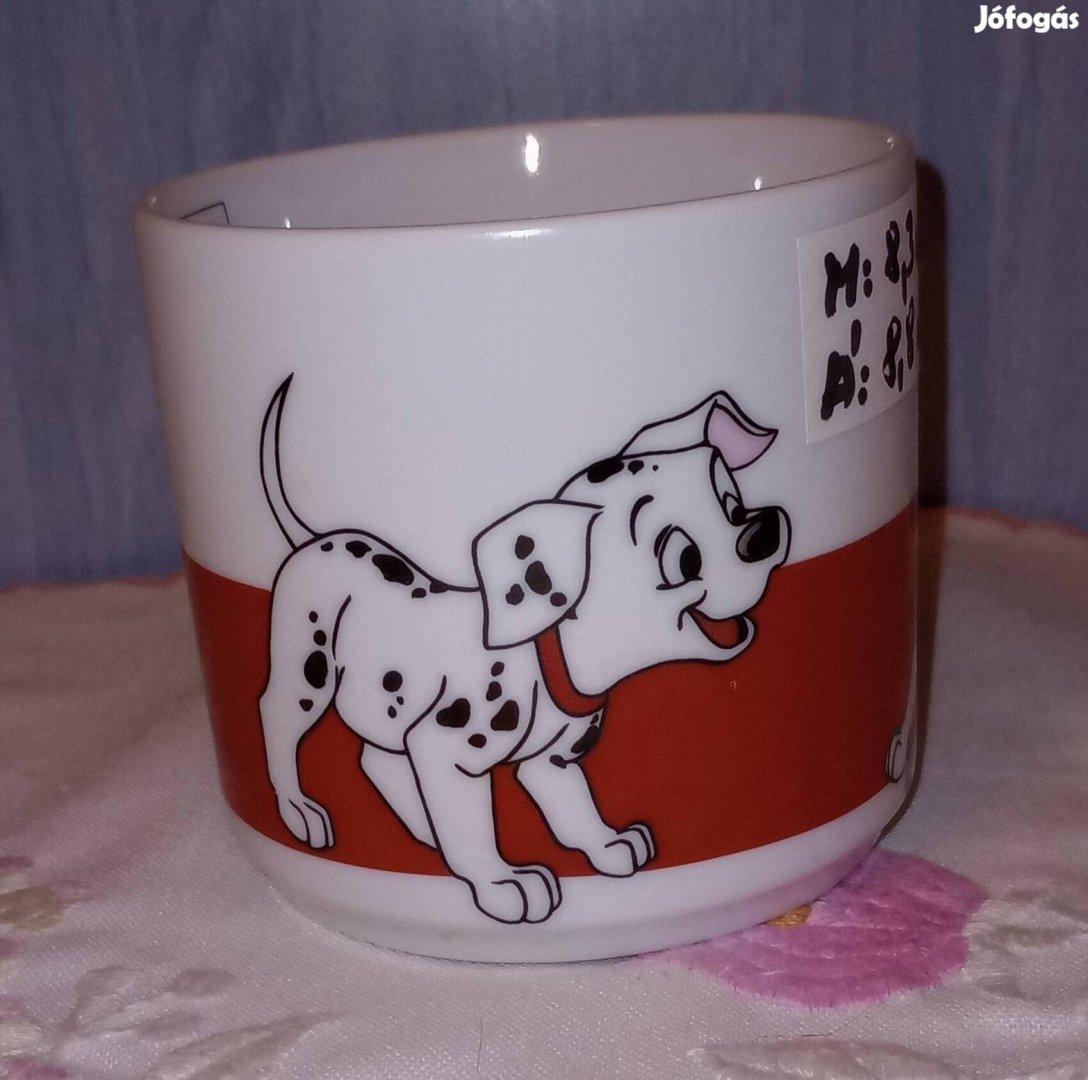 Porcelán bögre: 101 kiskutya figurás