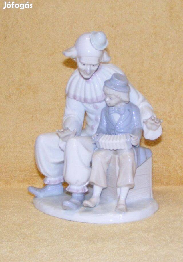 Porcelán bohóc figura, dísztárgy