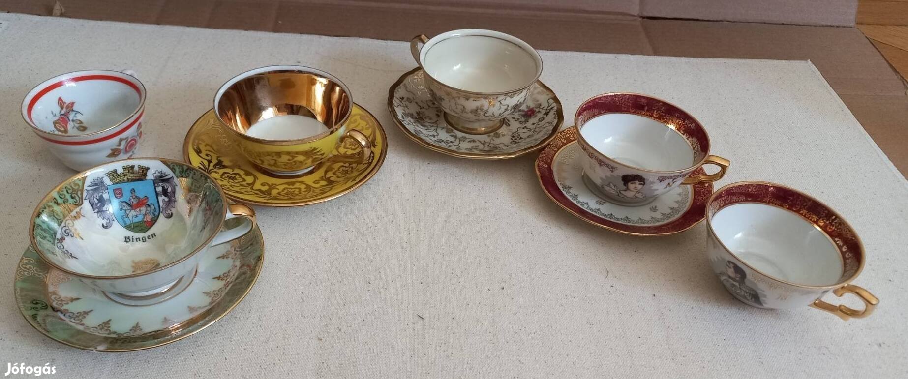 Porcelán csészék gyűjtőknek - egyben 