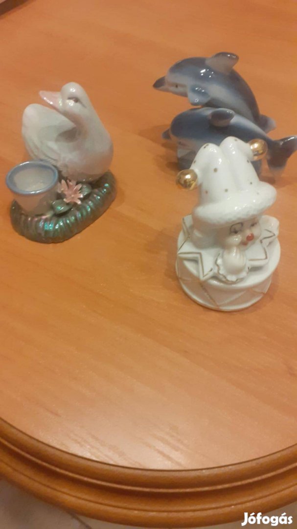 Porcelán figurák