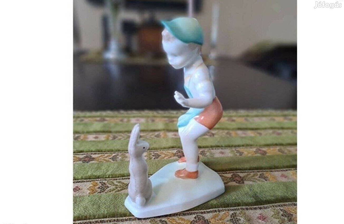 Porcelán fiú és nyuszi