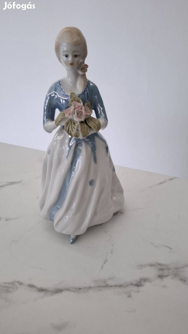 Porcelán hölgy