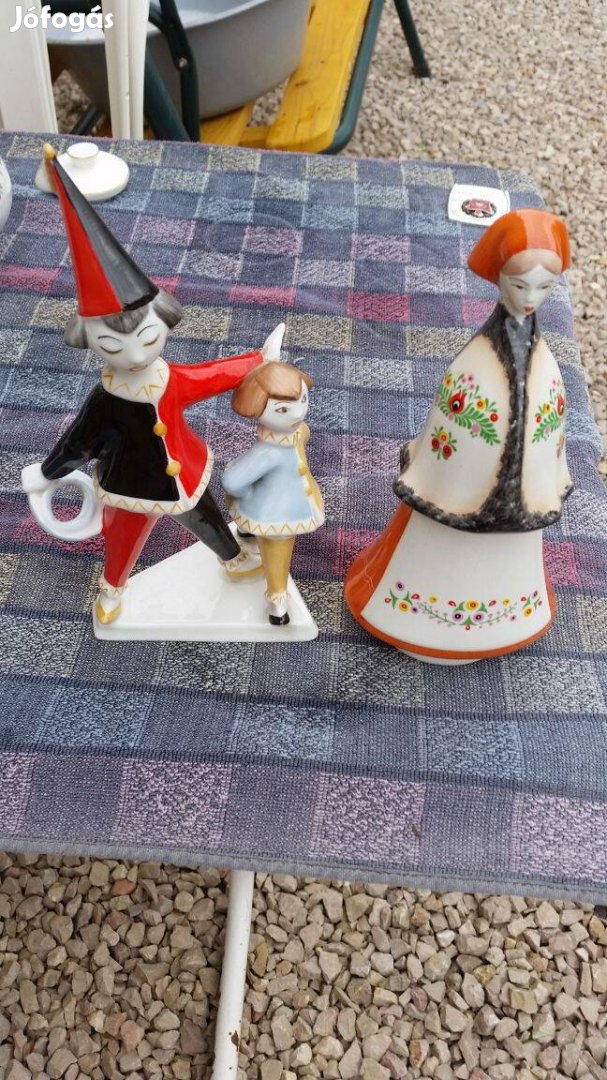 Porcelán hollóházi és más 20 db