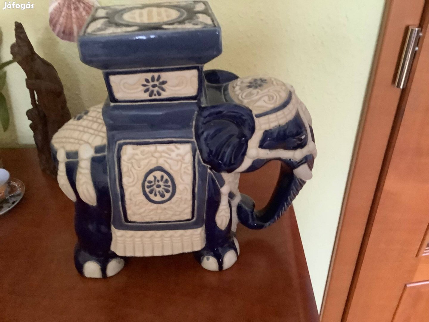 Porcelán kék elefánt