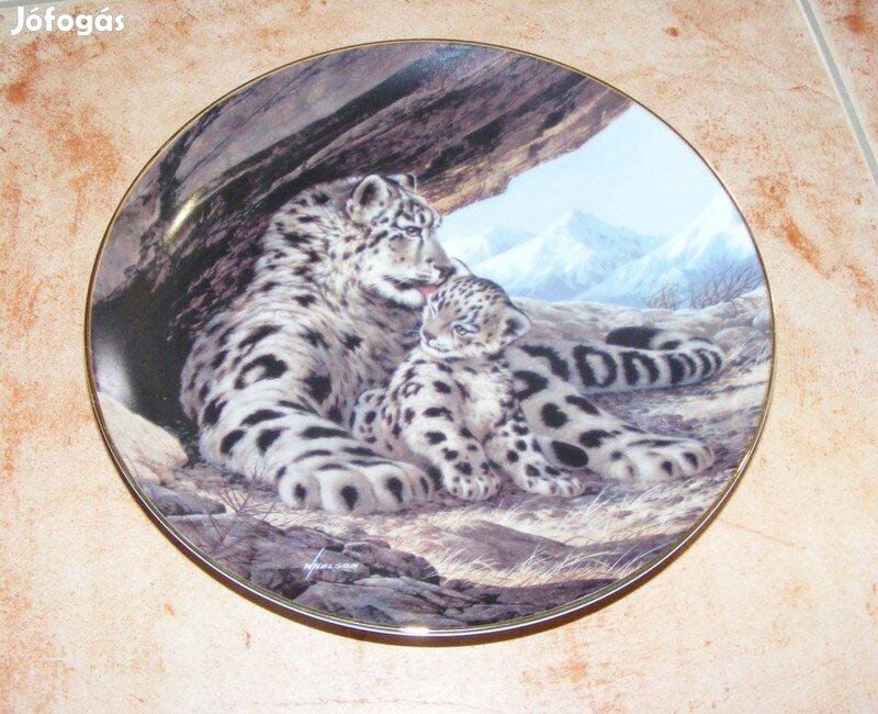 Porcelán leopárdos tányér