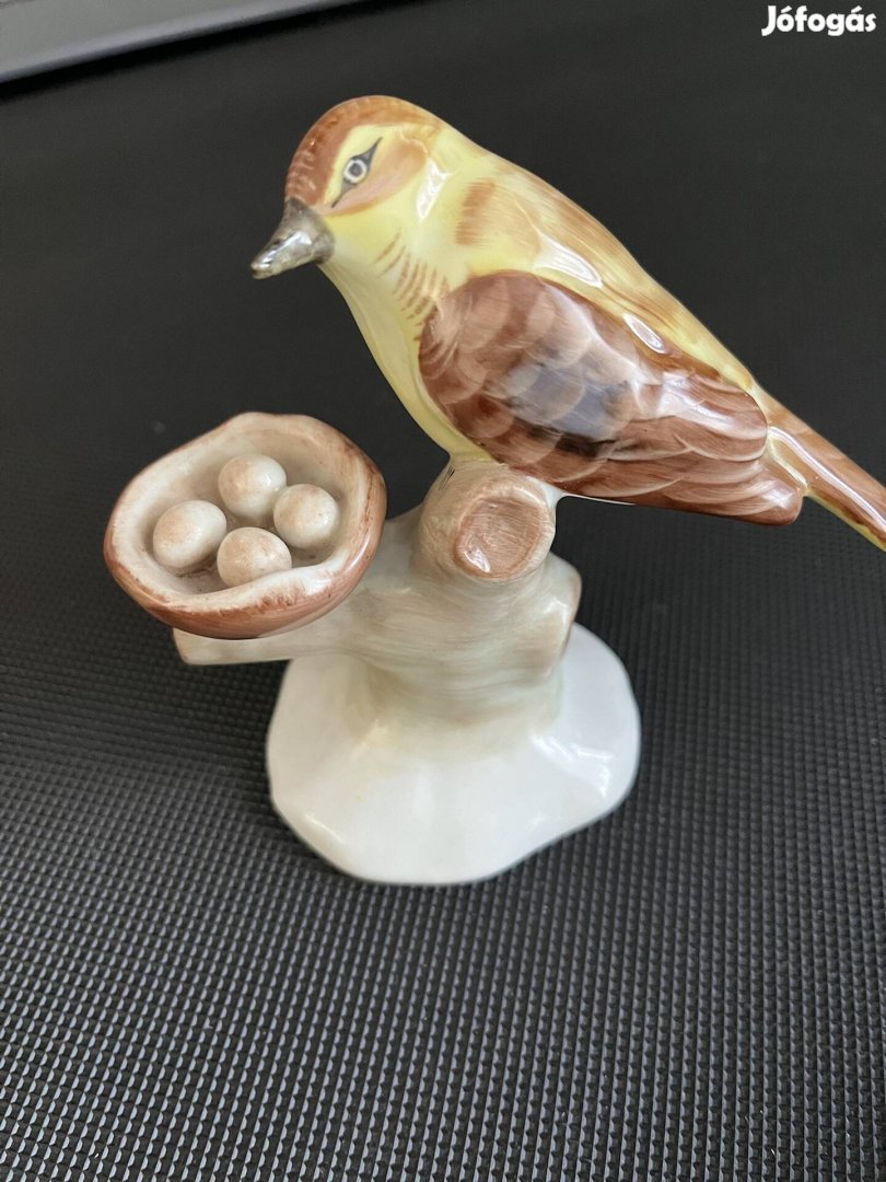 Porcelán madár eladó