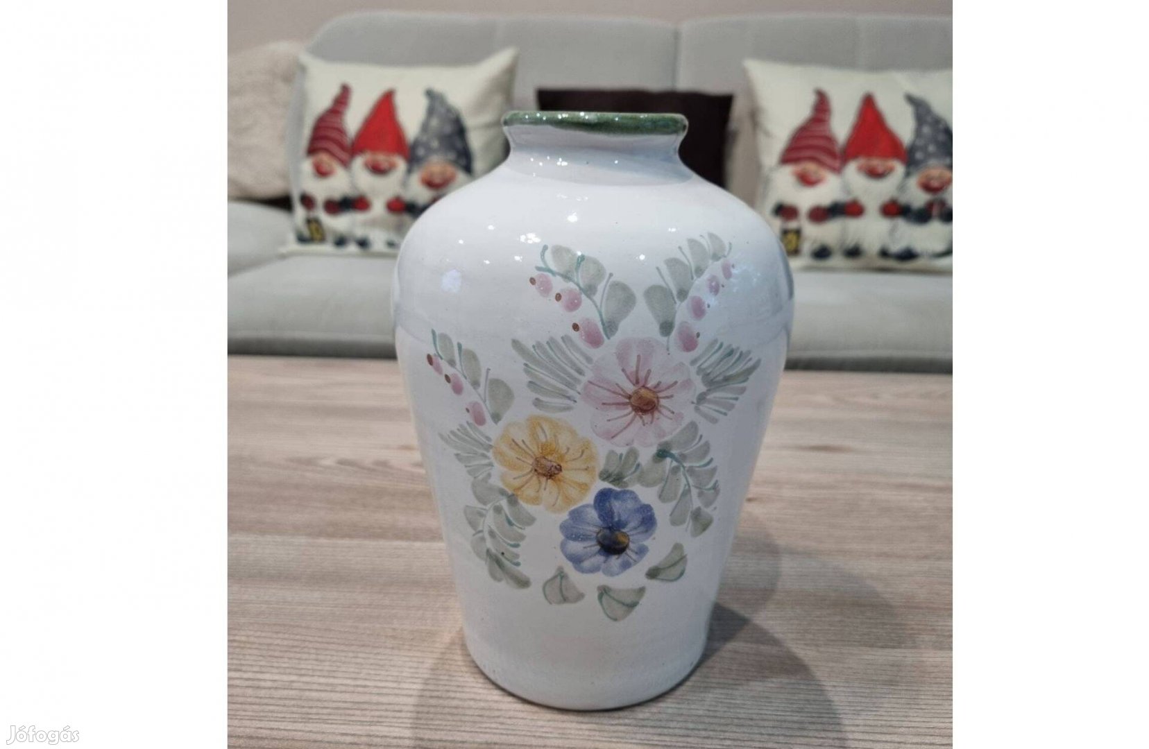 Porcelán mázas váza eladó