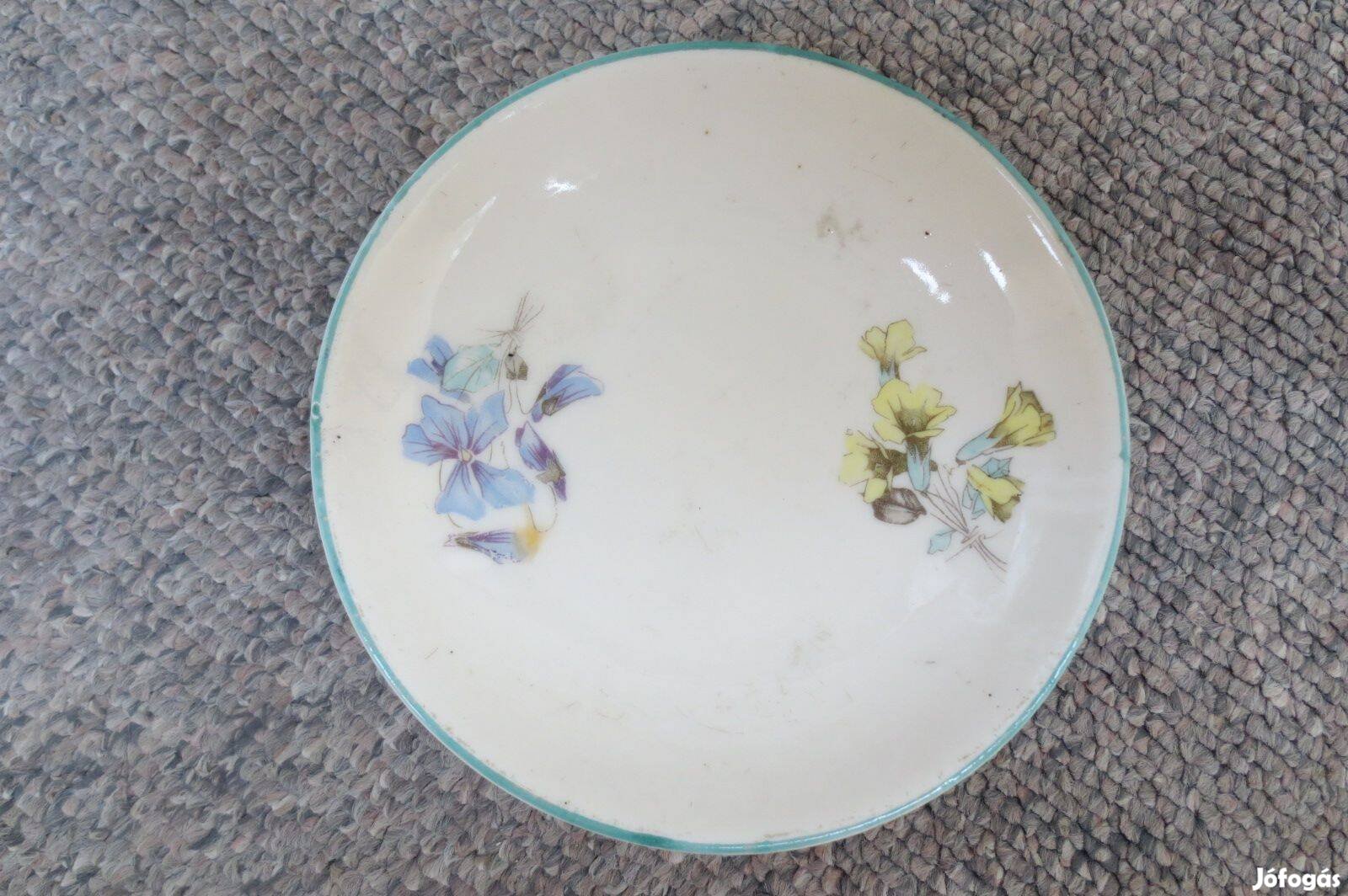 Porcelán tányér régi hollóházi virágos kistányér Hollóháza