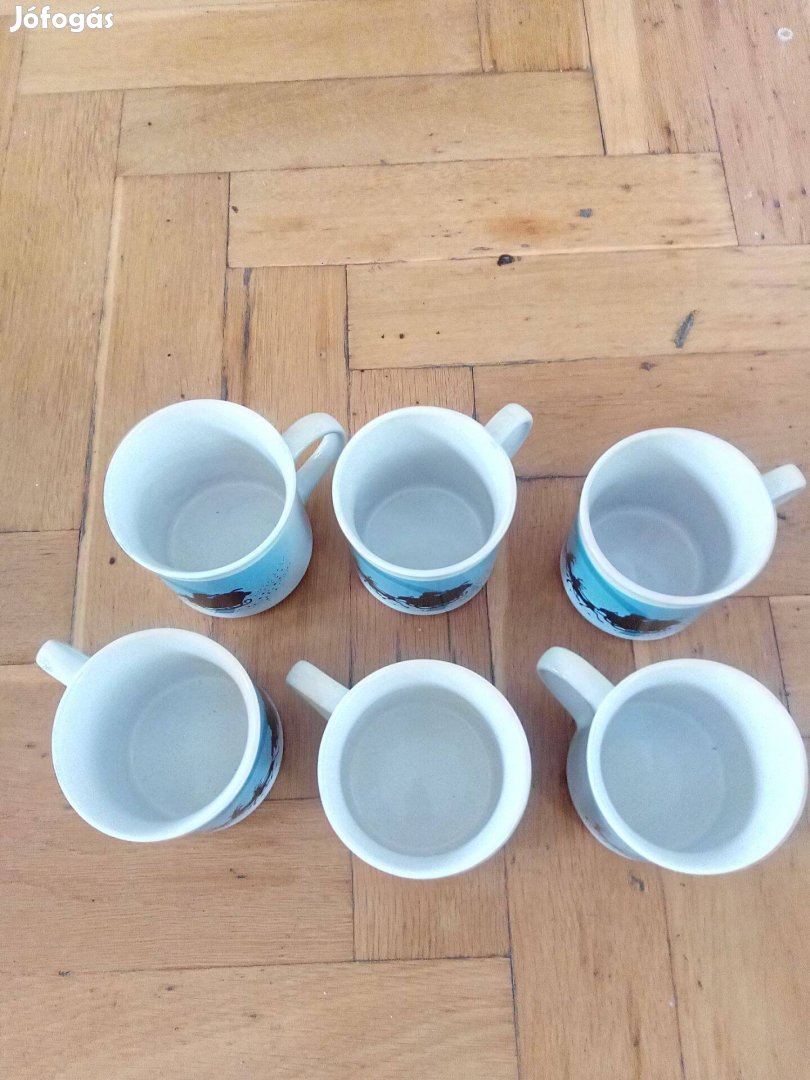 Porcelán teás csésze mintás 2,5dl-res