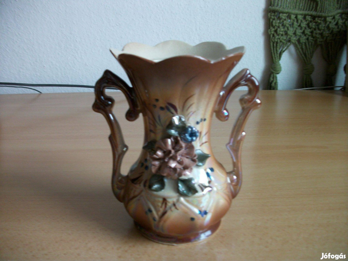 Porcelán váza