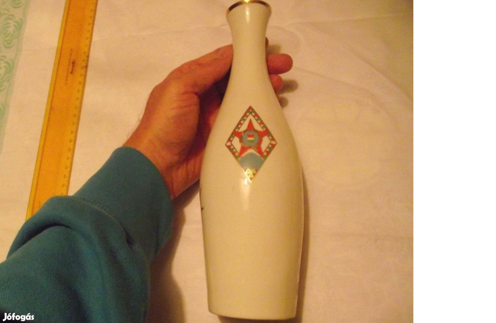 Porcelán váza Zrínyi retro katonai