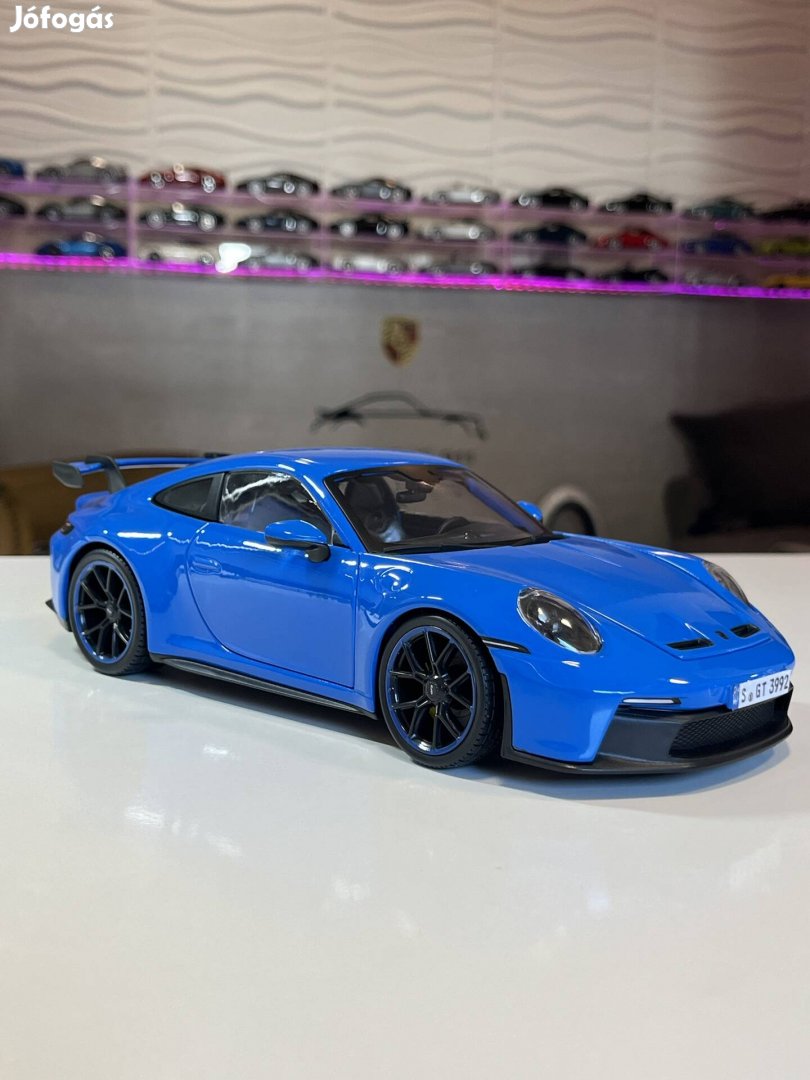 Porsche 911 992 GT3 1:18 